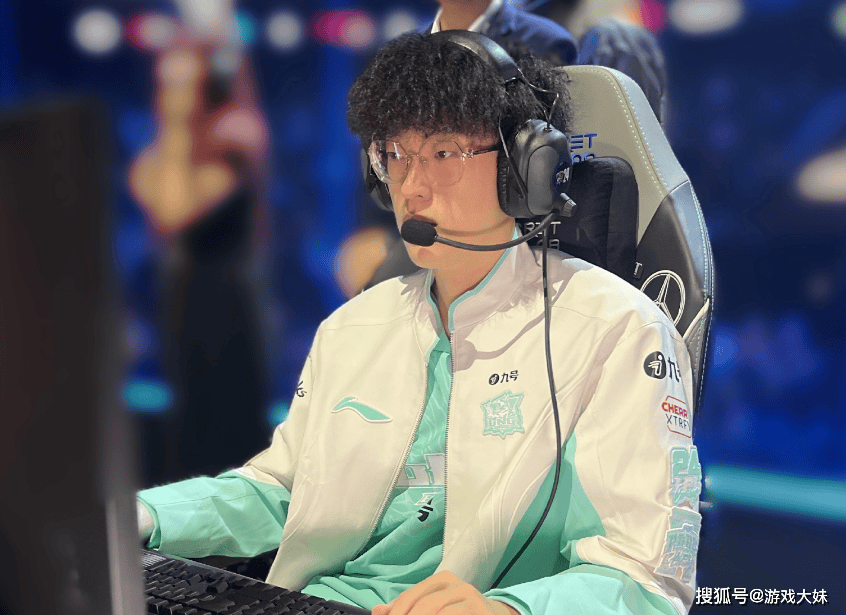 关于Scout遭遇二十连败,IG教练面临压力!的信息 关于Scout遭遇二十连败,IG教练面临压力!的信息